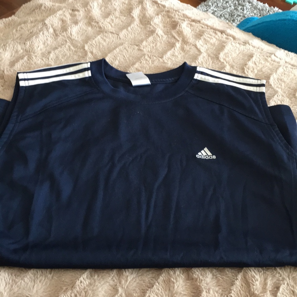 Sleeveless adidas men’s work out tank